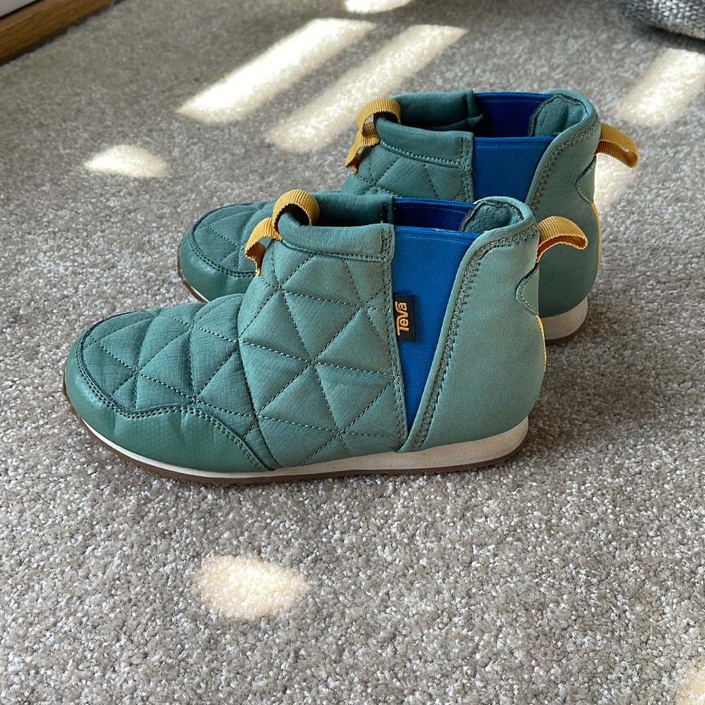 Teva Ember Boots